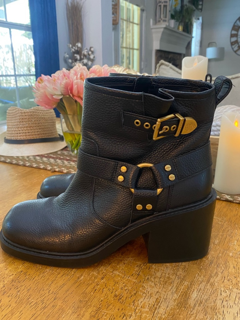 Vince Camuto Bipdi moto booties